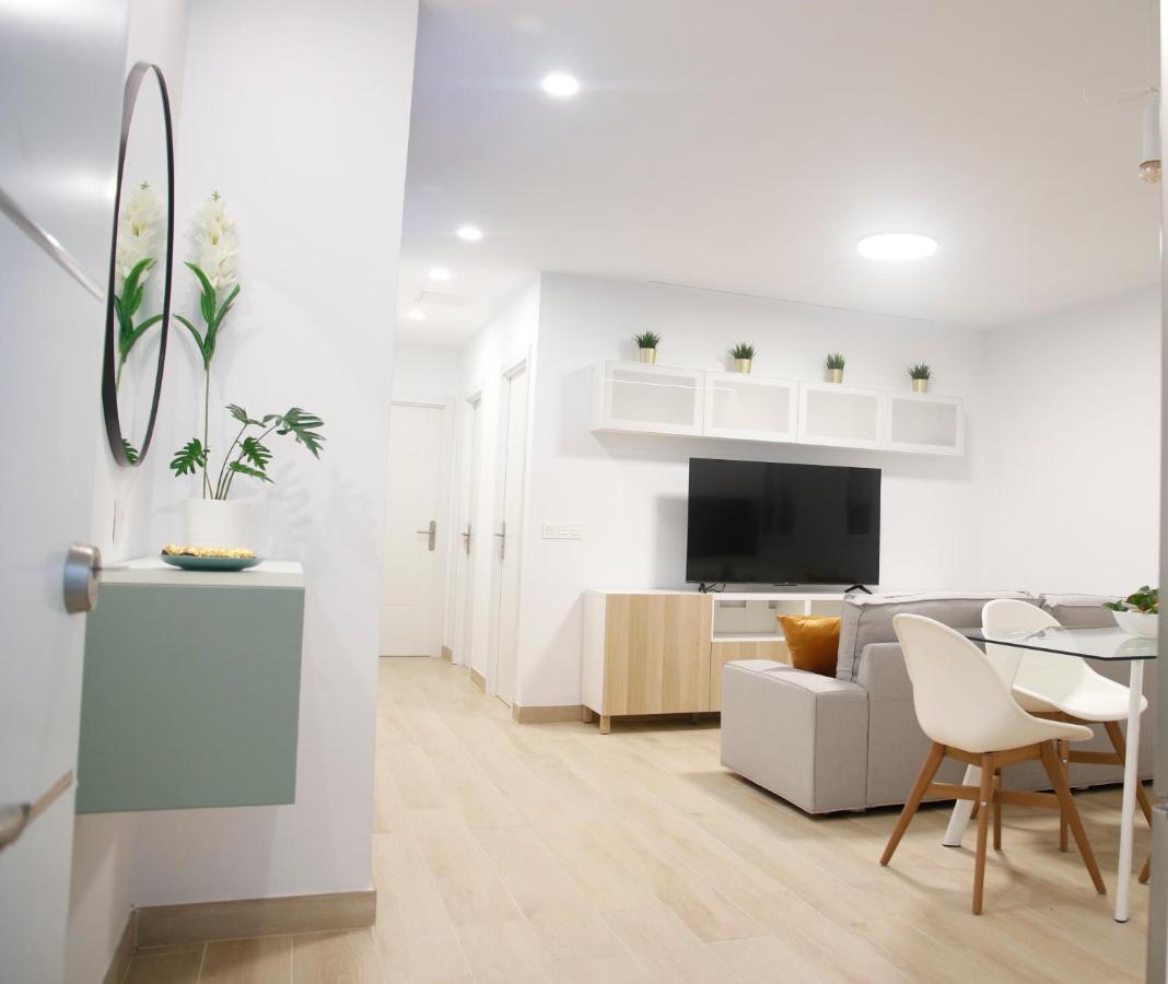 Suites Verano Azul Castillo del Romeral Екстериор снимка
