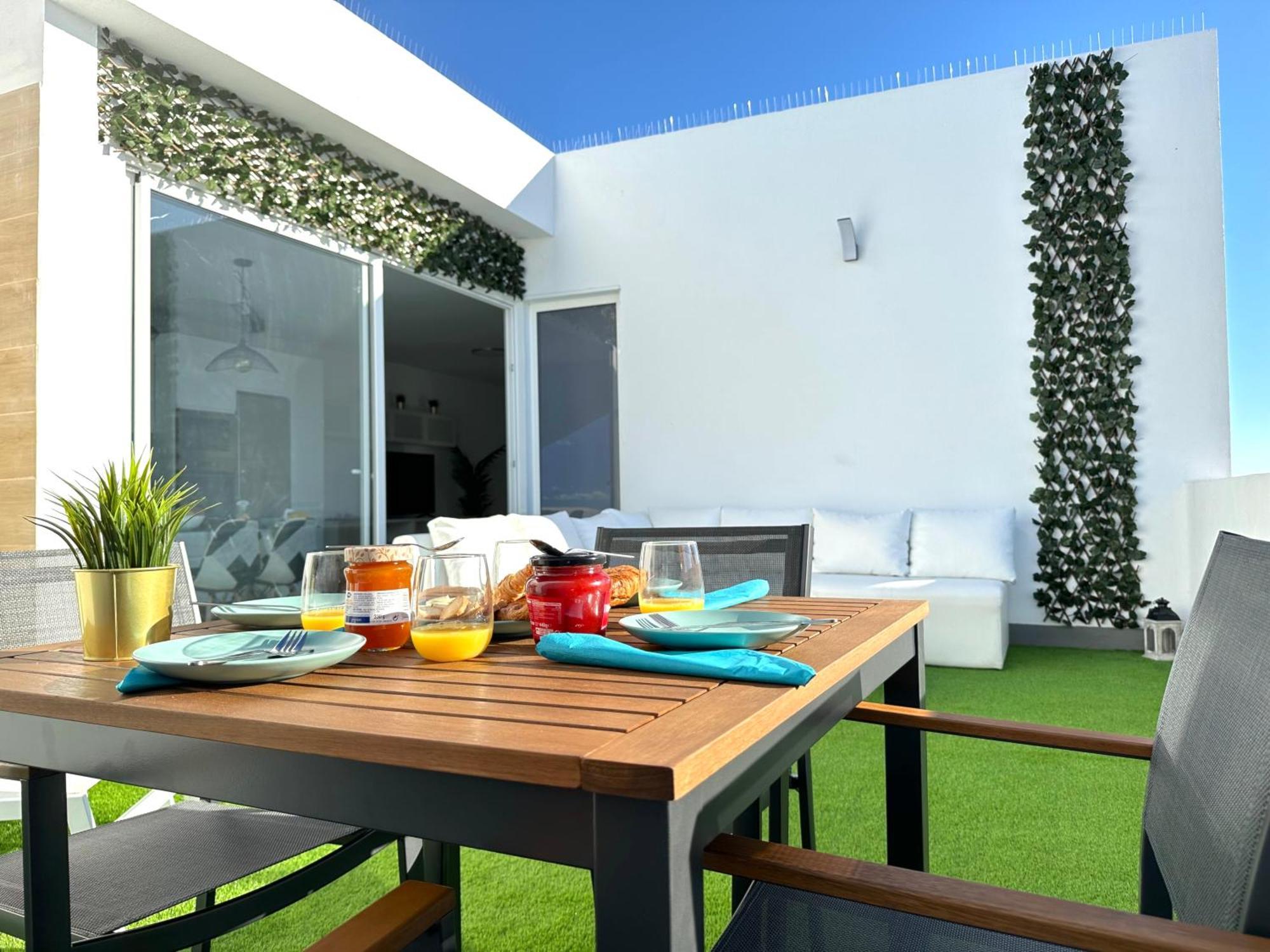 Suites Verano Azul Castillo del Romeral Екстериор снимка